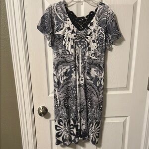 Umgee Black and White Flutter Sleeve Sundress